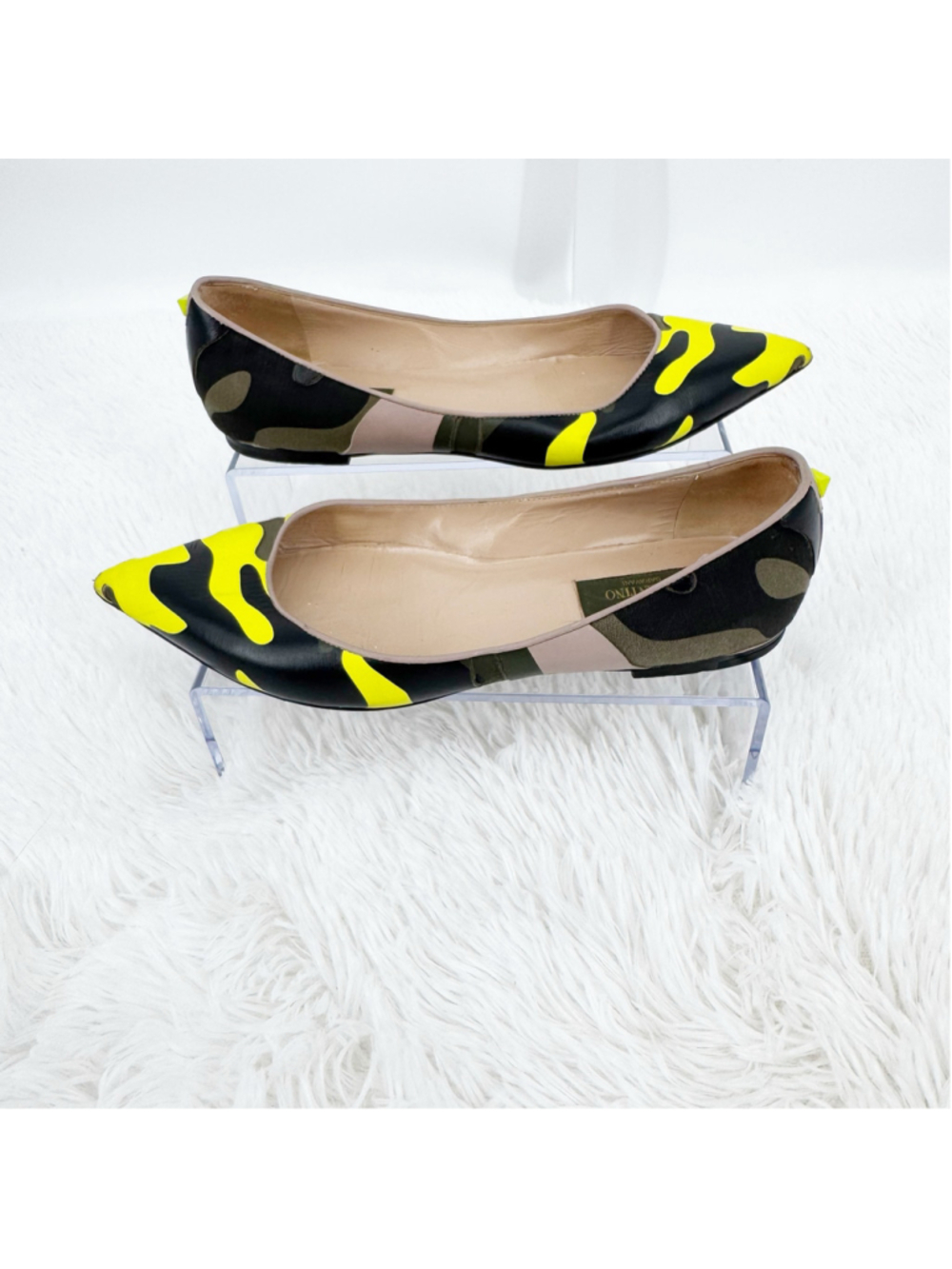 Valentino Garavani Camouflage Leather Pointed Flats 37/6.5-7